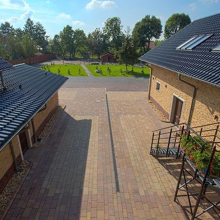 Hotel Roza Kamieniec Wroclawski Eksteriør billede